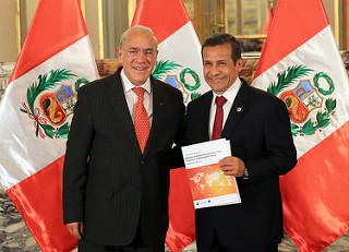 Präsident Humala und OECD Generalsekretär Gurría