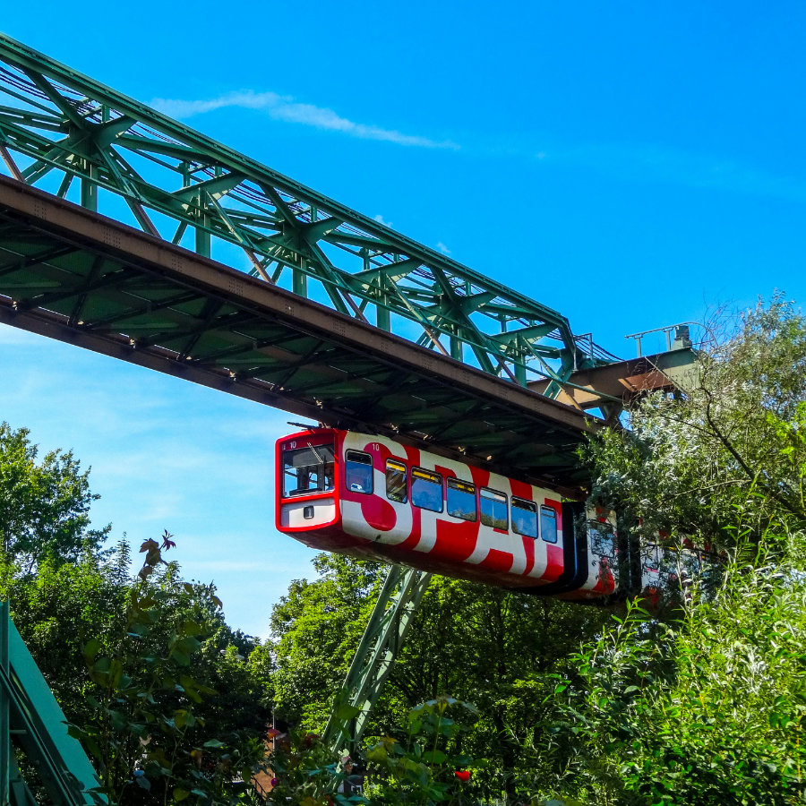 nikolai-kolosov-rNHvAWkipHw-900x900