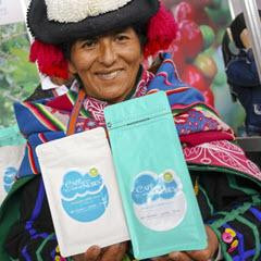 Kaffeebäuerin der Genossenschaft CECOVASA (Puno) in Peru21, Foto (c) Difusión