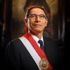 Martín Vizcarra marca la pauta en el Perú