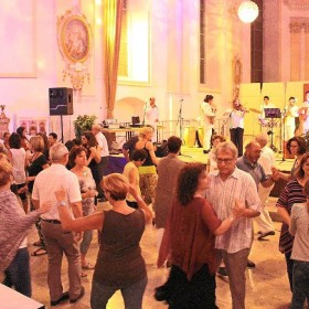 Fiesta Peru beginnt mit einer Vernissage im Klosterbau