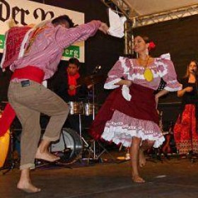 Kultur und Kulinarisches - Oberndorf feiert peruanisch