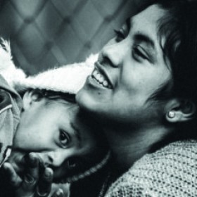 HOFFNUNG GEBEN: Fotoausstellung zum 25-jährigen Bestehen von CASA MANTAY in Cusco