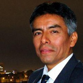 Der peruanische Raumfahrtingenieur Dr.h.c. Juan Martín Canales Romero