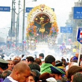 Lima feiert seinen "Herrn der Wunder"
